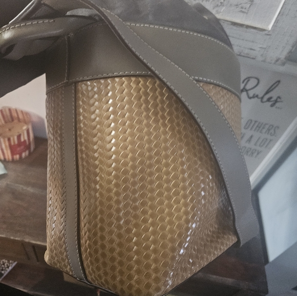 Dooney & Bourke Beacon Drawstring Bucket Bag - Picture 5 of 10